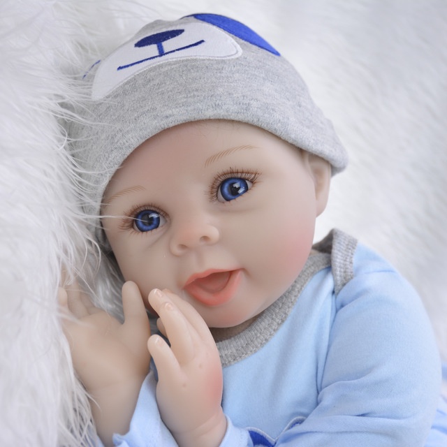 55cm Reborn Doll - Image 2