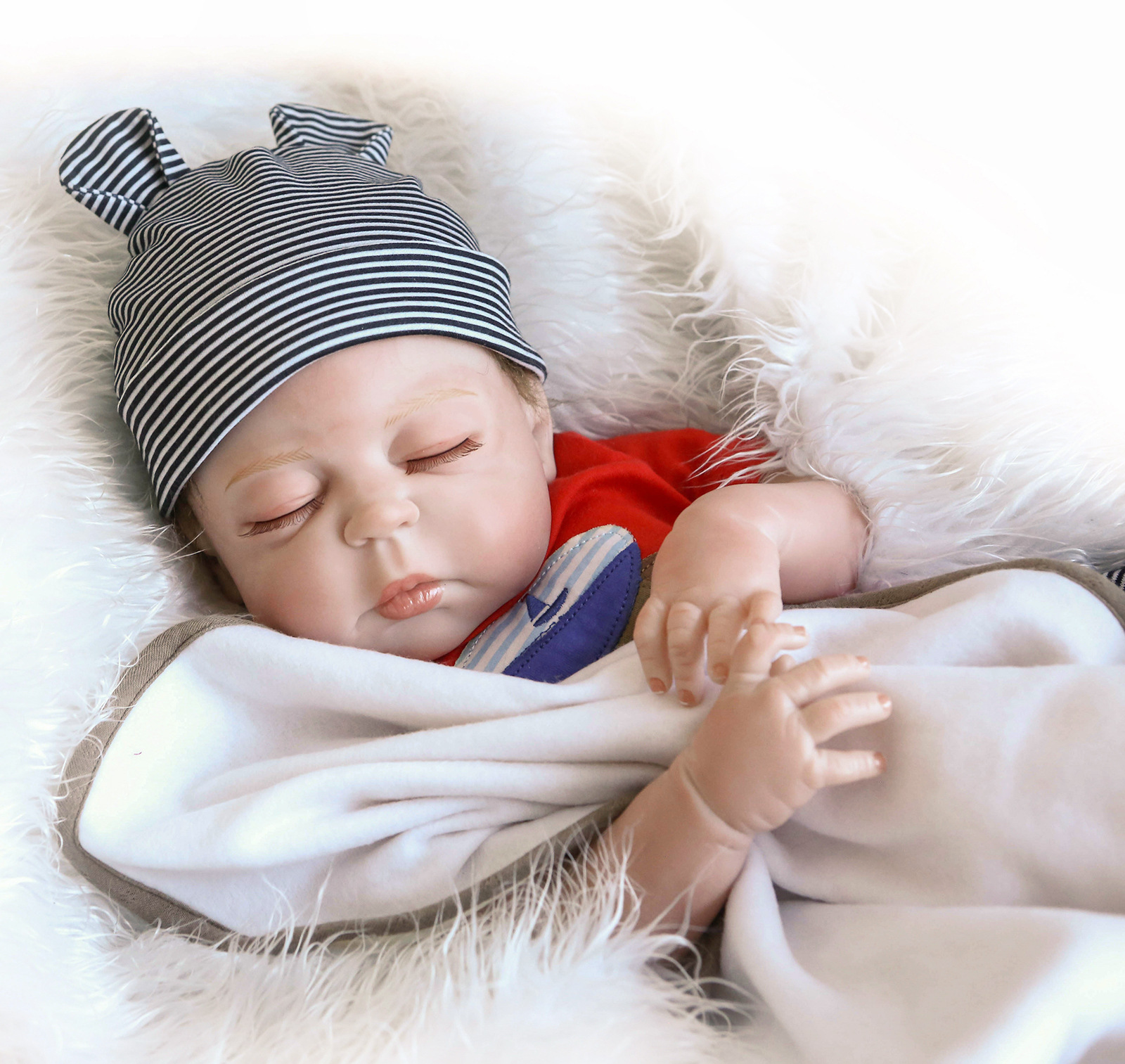 Hot Selling Realistic Reborn Baby Doll - Image 2