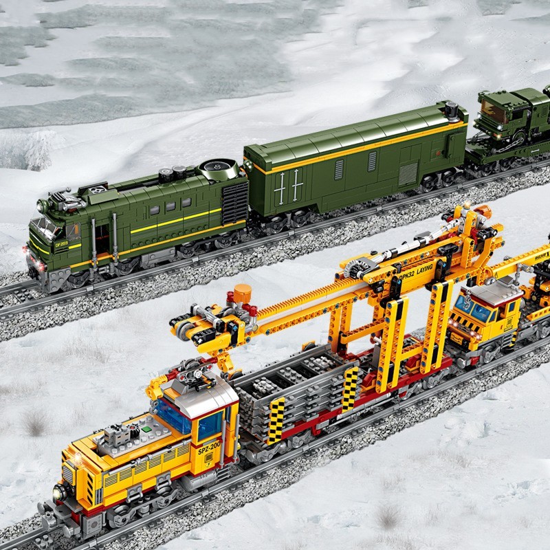Military Electric Train Track Set - Image 5